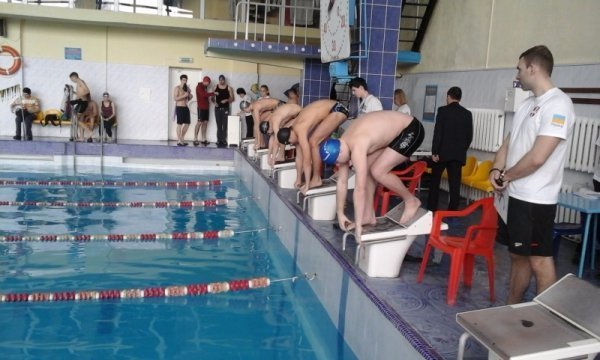 У Луцьку відбулись змагання з плавання. ФОТО