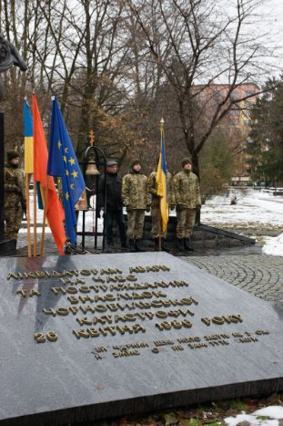 У Луцьку вшанували жертв Чорнобильської катастрофи