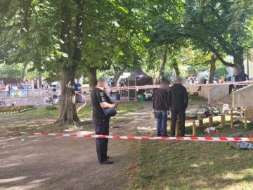 Поранення дітей у Чернігові на виставці зброї: двом військовослужбовцям повідомили про підозру