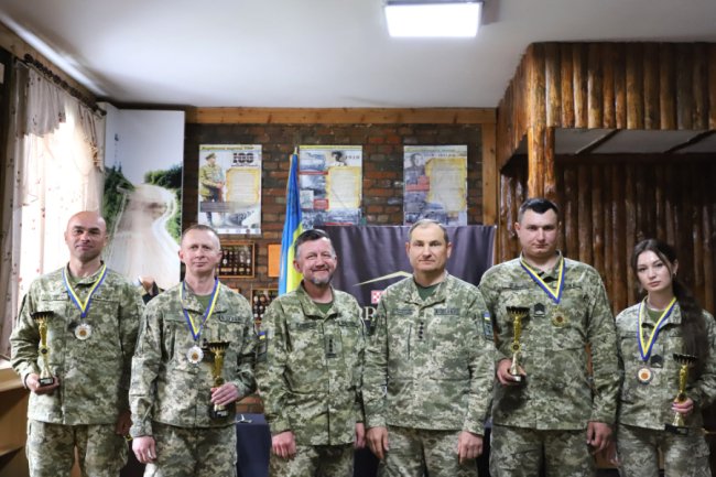 Волиняни – серед найкращих на змаганнях інспекторів-кінологів західних рубежів. ФОТО