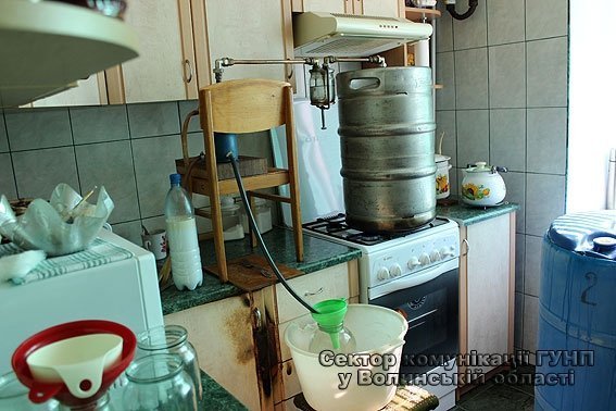 У ковельчанина відібрали самогонний апарат. ФОТО