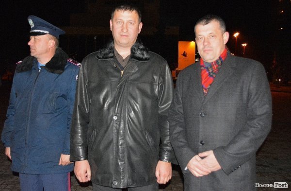 Начальник  Луцького міського відділу УМВС України у Волинській області Ігор Муковоз із заступником