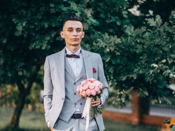 Волинянка збирає кошти на дороговартісну операцію для коханого