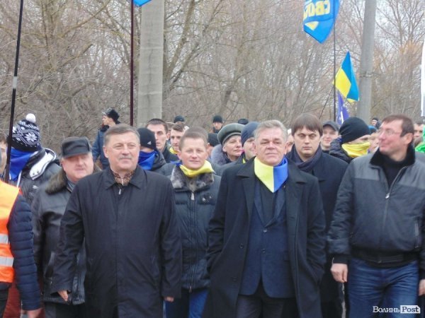 Майдан у Луцьку: Віче і хода на ДПЗ. ФОТО