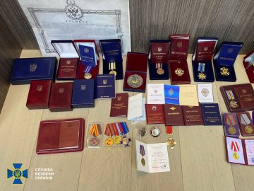 СБУ арештувала майно охоронця Януковича на 50 мільйонів гривень. ФОТО