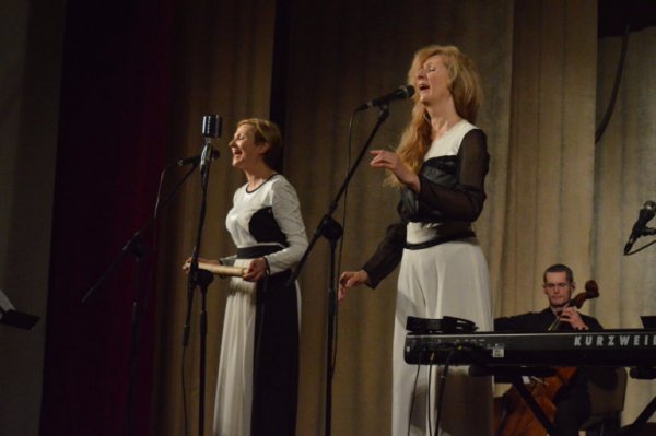 Філософія життя у концерті від «Сестер Тельнюк» 