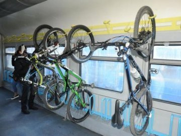 В Україні запустили перший веловагон
