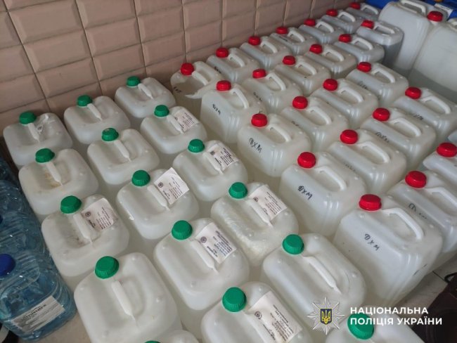 В Україні тривають понад 200 обшуків з ліквідації наркобізнесу: поліція шукає наркотики  і на Волині