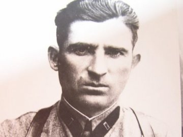 Розповіли, чи можна позбавити звання почесного громадянина Луцька «червоного ката» 