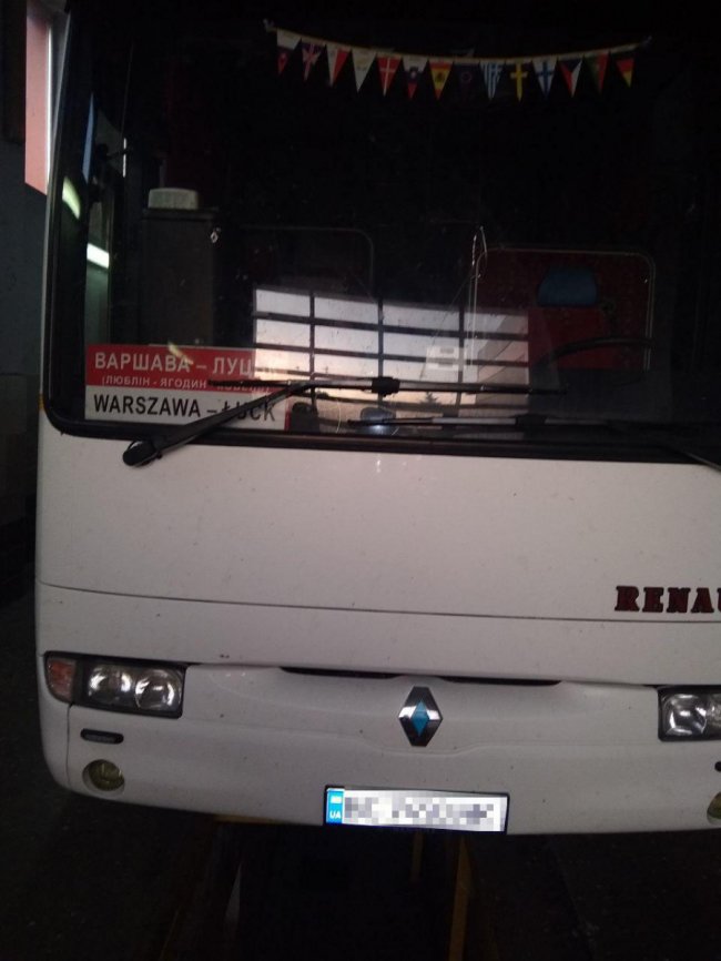 Лучанин втратив «тюнінгований» сиром рейсовий автобус 