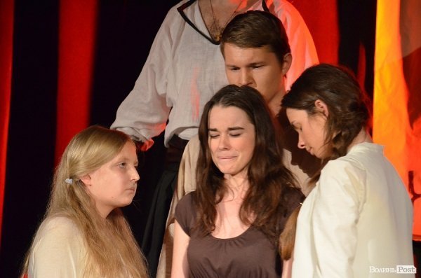 «Гармидер» у Луцьку показав революційні місяці в Україні. ФОТО. ВІДЕО