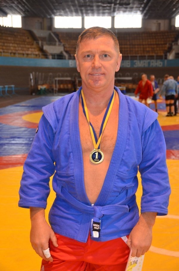 Луцький депутат-бізнесмен їде на чемпіонат світу із самбо