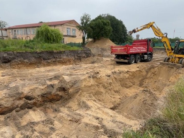 У місті на Волині затримується будівництво укриття в ліцеї, відкрили кримінал