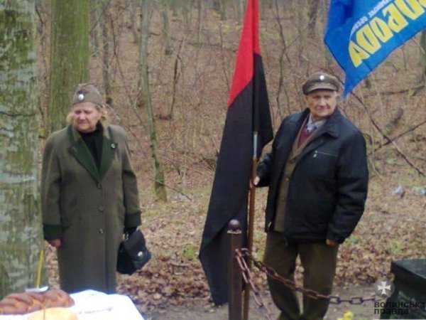 Під Луцьком молилися на місці повстанської криївки. ФОТО
