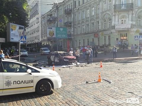 У Києві вибухнув автомобіль: загинув відомий журналіст. ФОТО