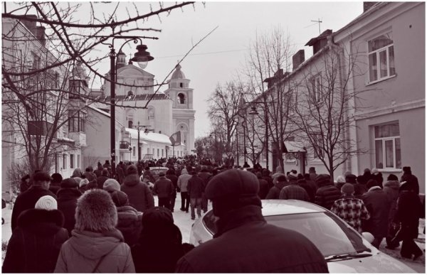 «Євронеділя» в Луцьку: віче, хода та панахида. ФОТО