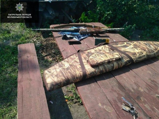 На Волині чоловік під час сварки двічі вистрілив з рушниці. ФОТО