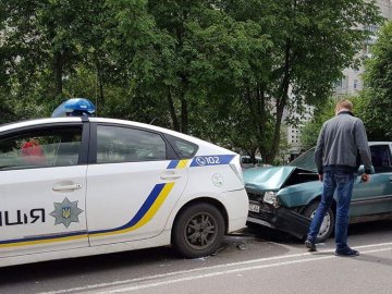 У поліції прокоментували аварію за участю патрульних в Луцьку