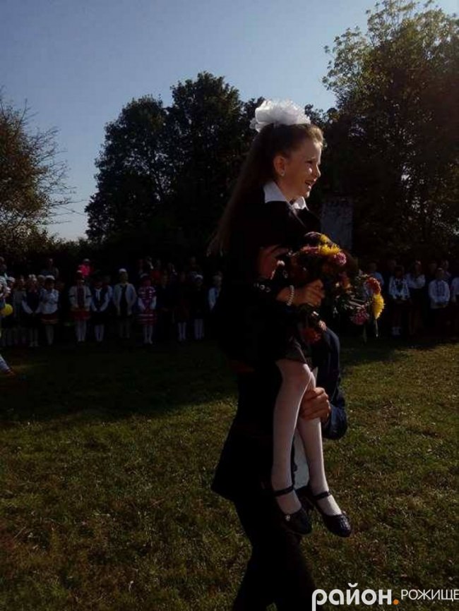  Перший дзвінок у селі Мильськ 