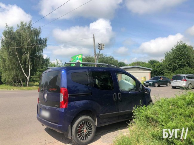 У місті на Волині зіткнулись Renault та Fiat. ФОТО