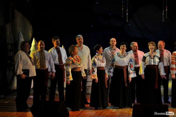 «Коляда з Тетяною Ціхоцькою»: фото благодійного концерту