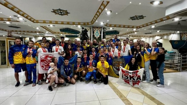 Лучани привезли з чемпіонату світу з кікбоксингу золоті медалі. ФОТО