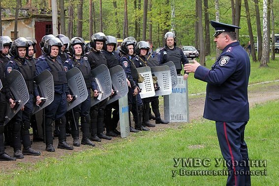 Волинська міліція підготувалася до можливих провокацій на 9 травня. ФОТО
