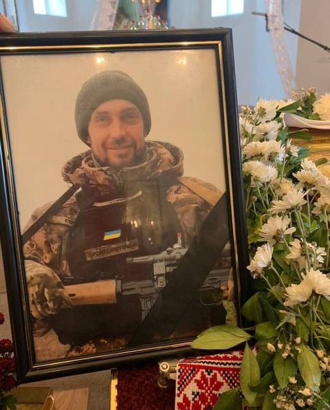 На Волині попрощалися з Героєм Василем Струцюком