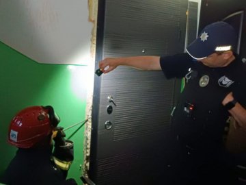 У Луцьку рятувальники знайшли у квартирі тіло чоловіка