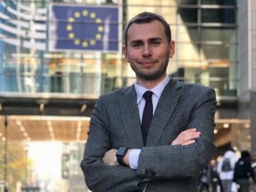 «У Луцькому районі досі є села без якісного 3G-інтернету. Це дикість!» – депутат райради Олександр Новак