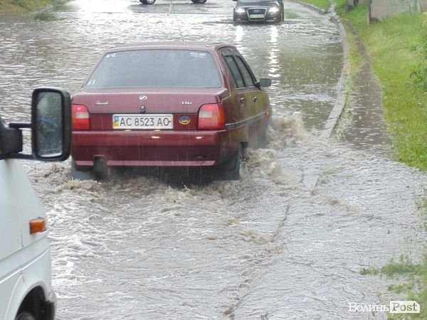 «Потоп» у Луцьку. ФОТО