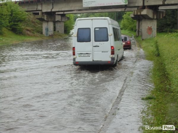 «Потоп» у Луцьку. ФОТО