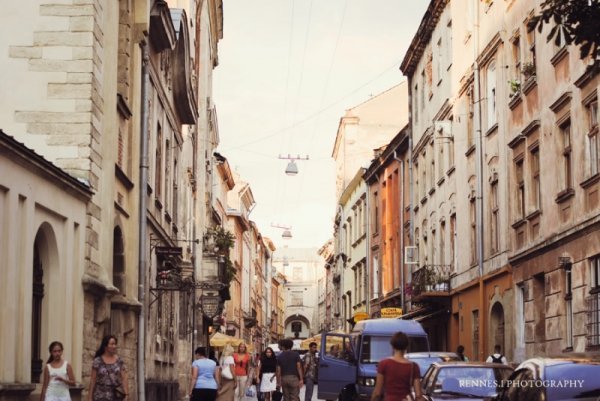 Фотовиставка Ірини Єрошко