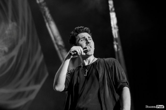 Шквал емоцій та запальна музика: як у Луцьку виступав Dan Balan. ФОТО
