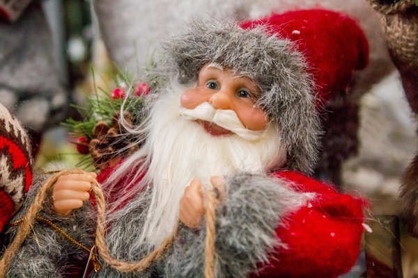 «Чорна п’ятниця» у луцькому ТЦ «Ювант»:  шалені знижки до 70%*