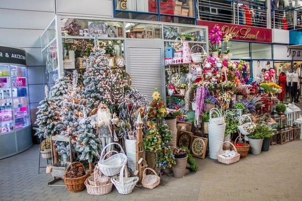 «Чорна п’ятниця» у луцькому ТЦ «Ювант»:  шалені знижки до 70%*