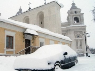 Один – на 40%, інший – повністю: луцькі посадовці лишилися премій через завалені снігом дороги