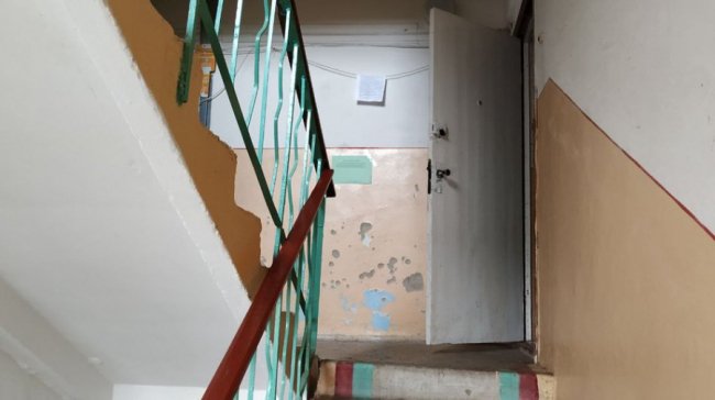 Деякі «стоять» ще від Пасхи: мешканці багатоповерхівок у Луцьку скаржаться на непрацюючі ліфти