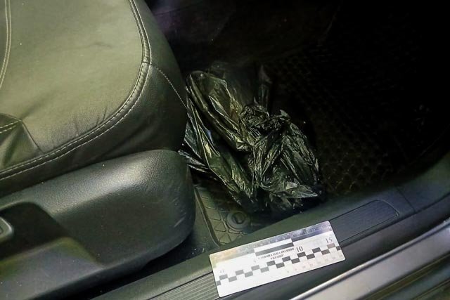 На Рівненщині поліцейські затримали двох «закладчиків» із Волині. ФОТО