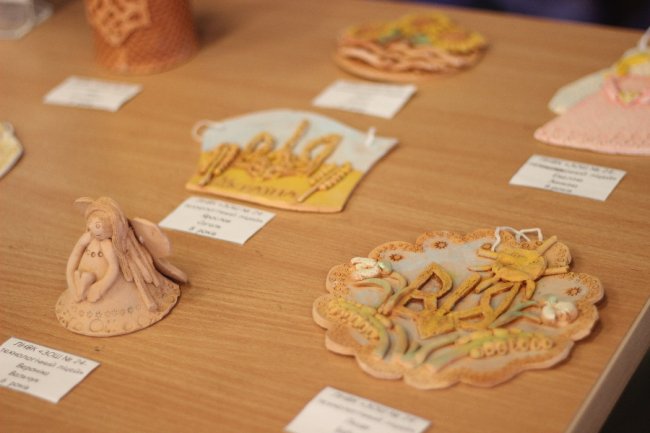 У «ПортCity» – виставка робіт юних патріотів Волині