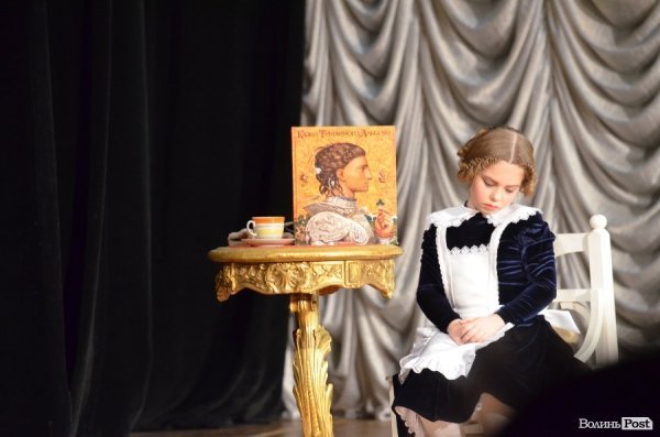 У Луцьку - благодійна вистава на допомогу онкохворим дітям. ФОТО