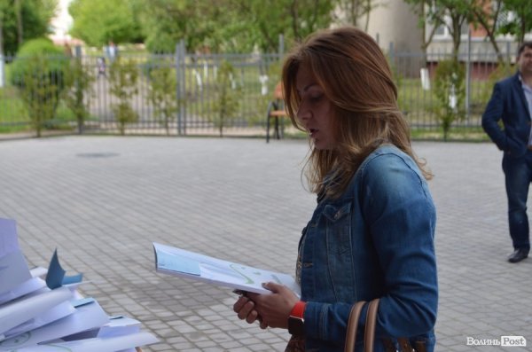 Лучани отримали ключі від своїх «казкових осель». ФОТО