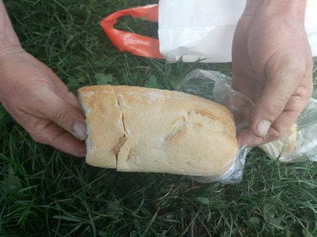 Волинянин купив хліб із «сюрпризом». ФОТО