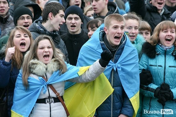 Студентський хід на підтримку євроінтеграції у Луцьку. ФОТО