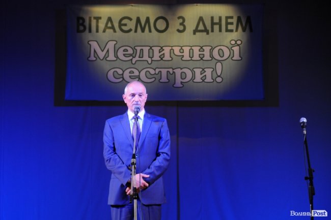 З нагородами та концертом: волинських медсестер вітали із професійним святом