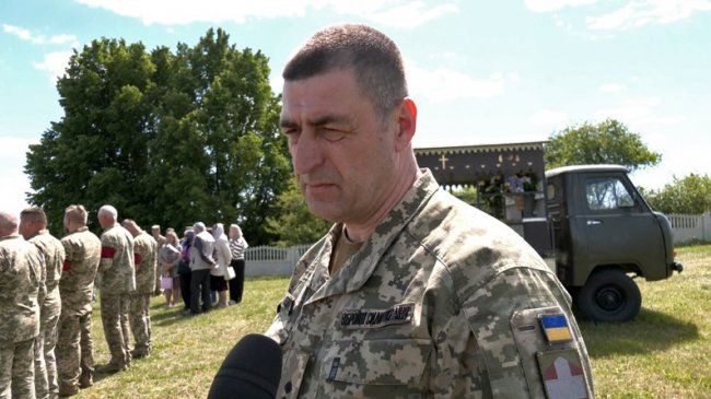 На Волині попрощалися з воїном, якого в Німеччині порізав росіянин. ВІДЕО