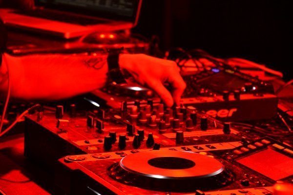 Електронна музика і допомога АТО: «Добро Фест» у Луцьку. ФОТО