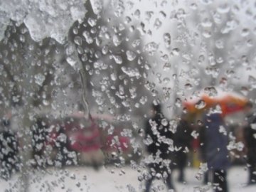 Волинських автомобілістів попередили про різке погіршення погоди