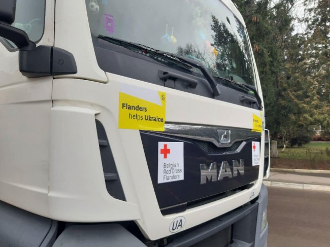 Луцька громада отримала 2 потужні генератори від партнерів з Бельгії. ФОТО