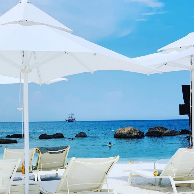 Як відпочиває сім'я співака з Луцька MONATIKa. ФОТО